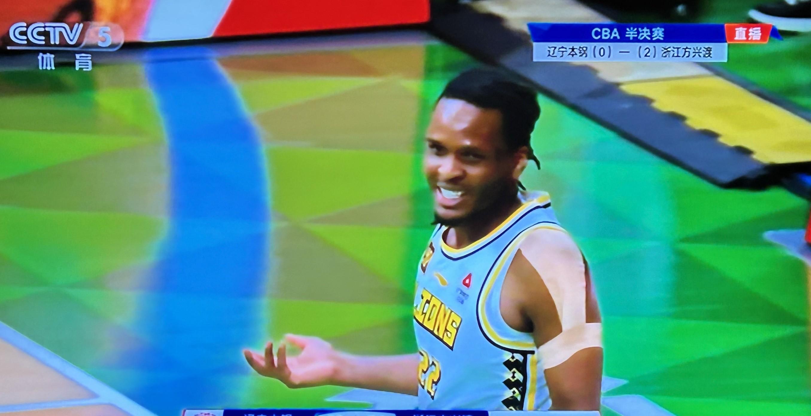 开云体育-包含今夜突围战来临，辽宁本钢围绕欧篮联队长鼓劲，态度坚定，年轻球员得到机会的词条